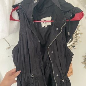 Size M cinch waist vest with hood!